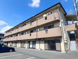 コーキア富州原外観写真