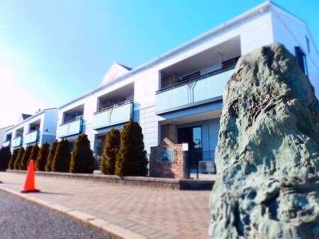 グローリアス山水 B棟外観写真