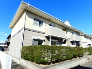 アドバンス　Ａ棟外観写真