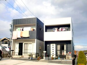 リースホーム新西方 T棟外観写真