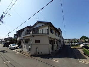 新屋敷戸建て外観写真