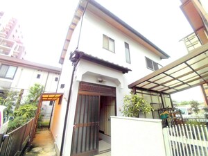 畷町貸家外観写真