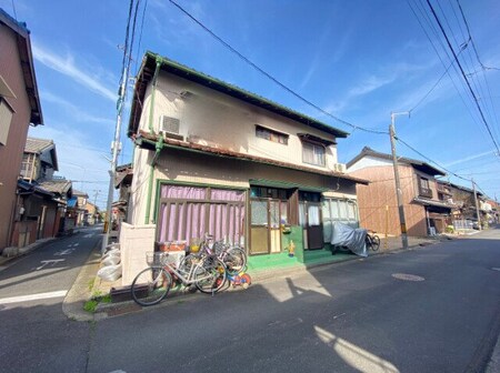 東富田町借家外観写真