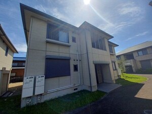 サンポート松寺D棟外観写真