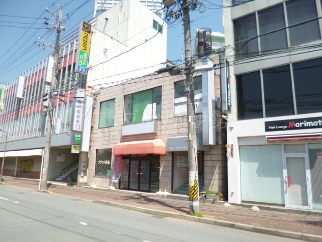 エニーア