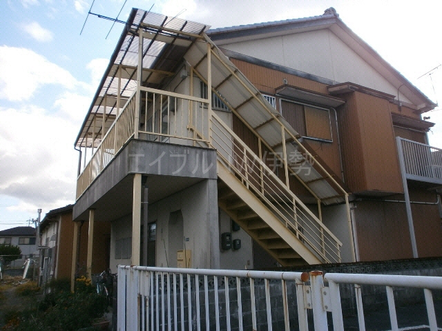 ハイツ松本（神久1丁目）