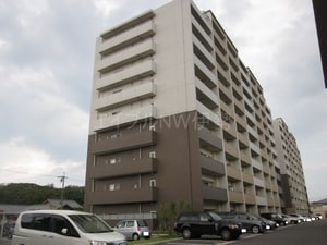 サンマンションデュオマークス伊勢（511号）外観写真