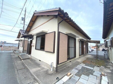槙野貸家外観写真