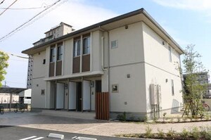 Plus One JINKYU  C棟外観写真