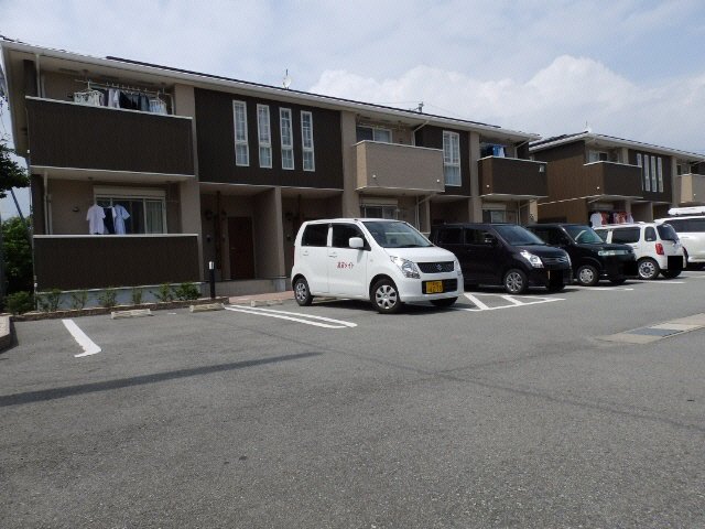 カーサ　フィオーレⅢ