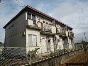 ハイツリージェント外観写真
