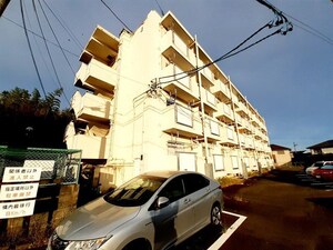 ビレッジハウス高花平1号棟外観写真