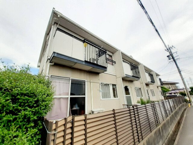 ファミール本郷C