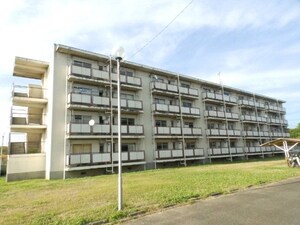 ビレッジハウス楠Ⅰ　1号棟外観写真