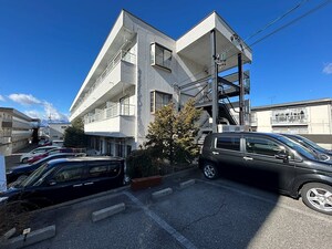 アップルズＮ外観写真