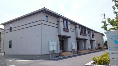 Les Paul Court外観写真