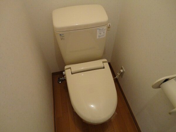 トイレ(102の参考画像です。)