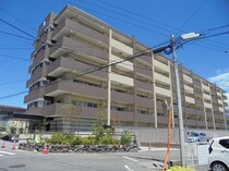 篠ノ井線 松本駅 6階建 築7年の外観写真