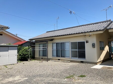 里山辺上地貸家外観写真
