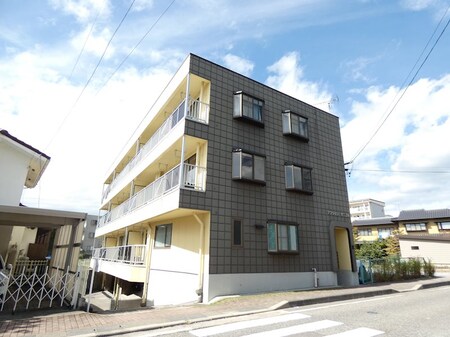 マンションダニエル外観写真