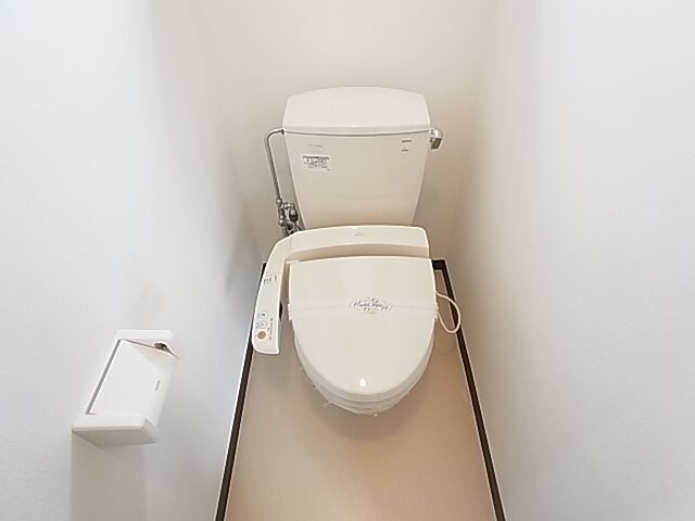 物件内観写真2　(同じメーカーの類似物件です。)