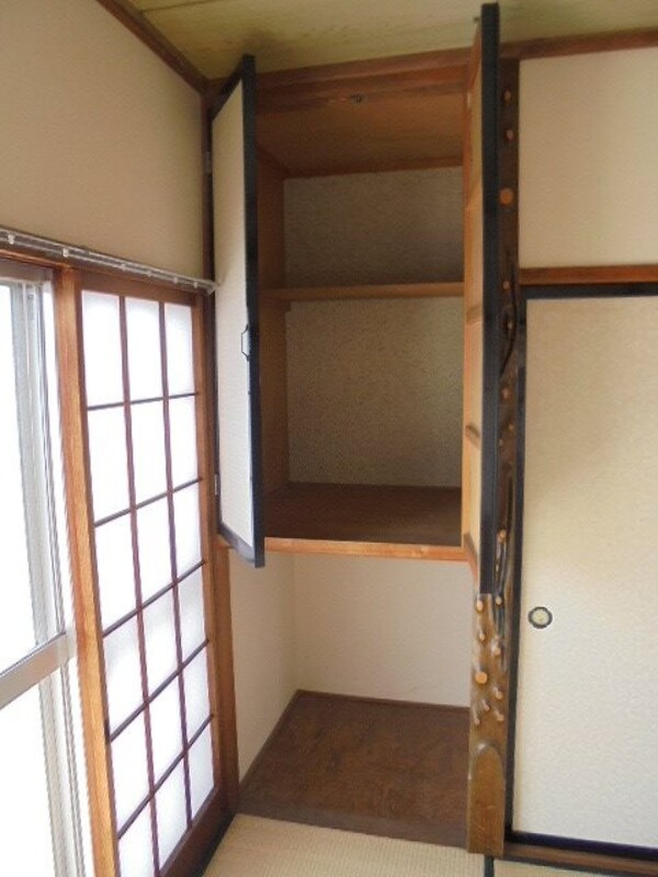 収納(写真は203号室です。（参考）)