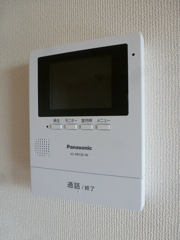 セキュリティ(写真は103号室です（参考）)