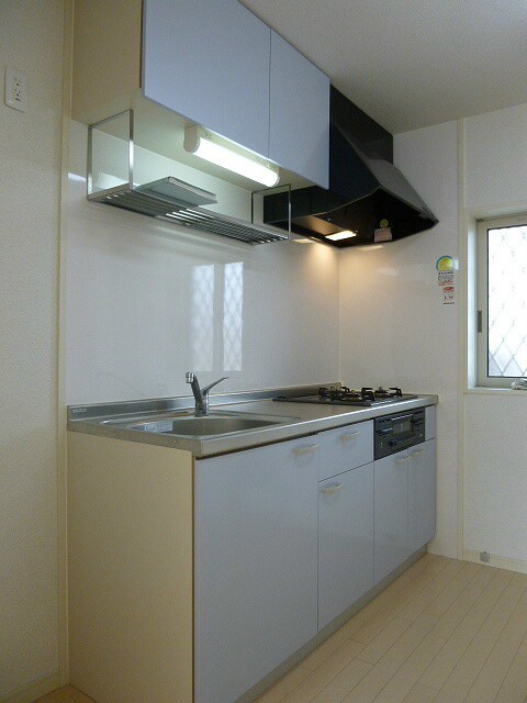 物件内観写真4　(101号室です)