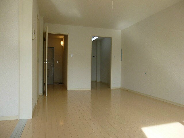 物件内観写真22　(101号室です)