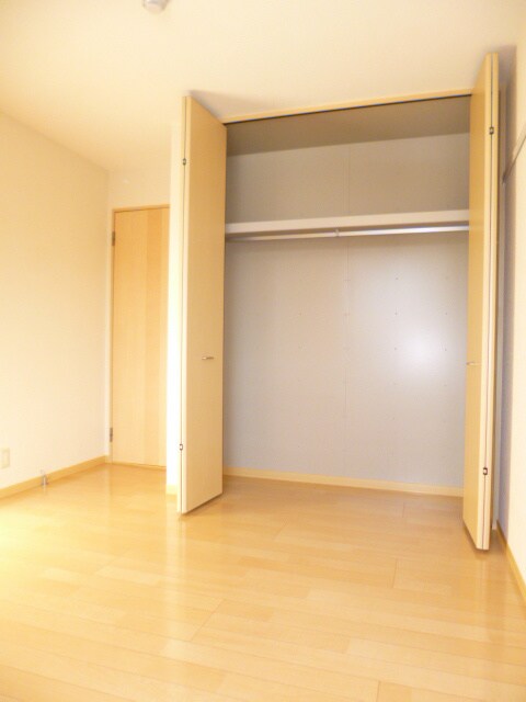 物件内観写真17　(102号室のお部屋です)