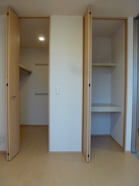 物件内観写真12　(写真は102です)