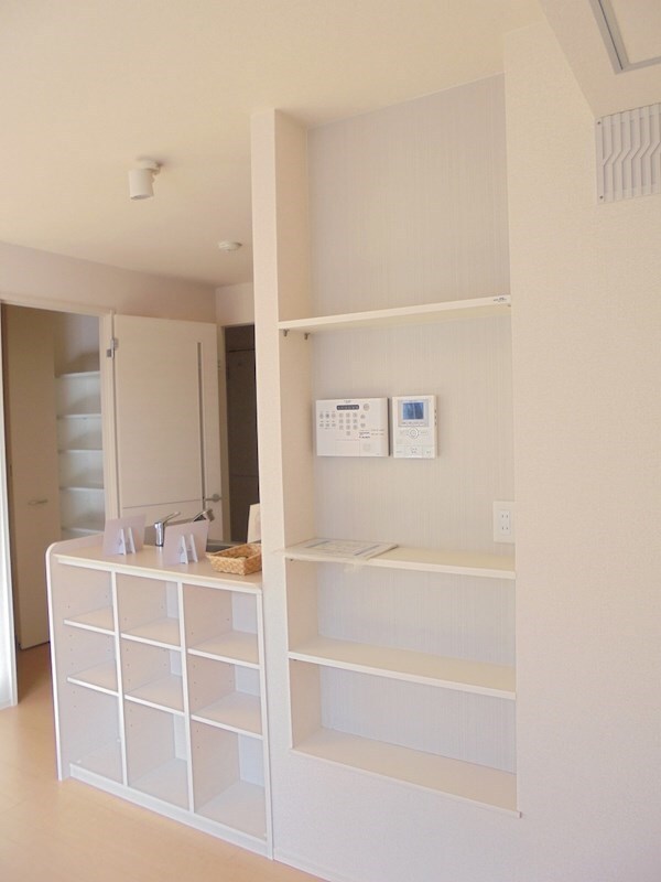 物件内観写真17　(※写真は別号室（反転）です。ご参考下さい。)