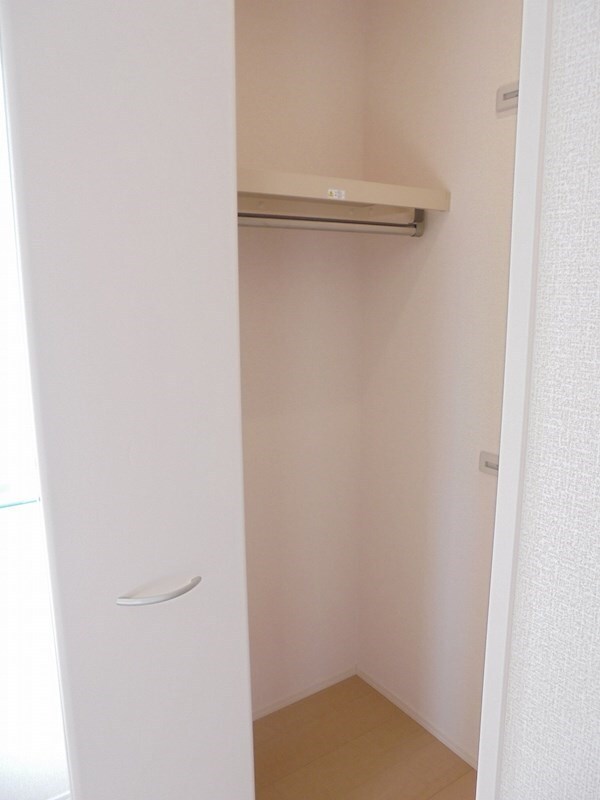 物件内観写真18　(※写真は別号室（反転）です。ご参考下さい。)