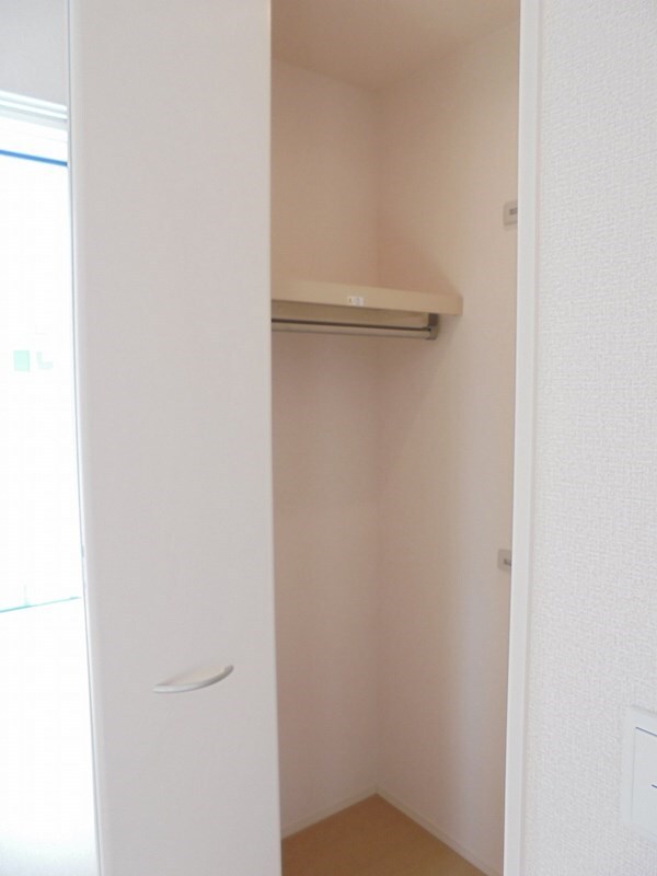 物件内観写真22　(※写真は別号室（反転）です。ご参考下さい。)