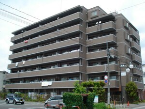 エルスト鶴賀外観写真