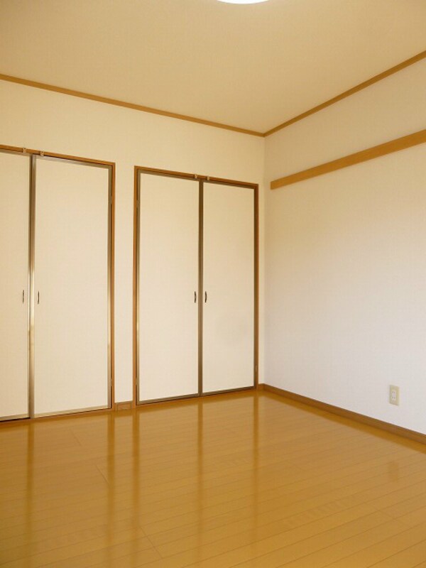 ベッドルーム(101号室のお部屋です)