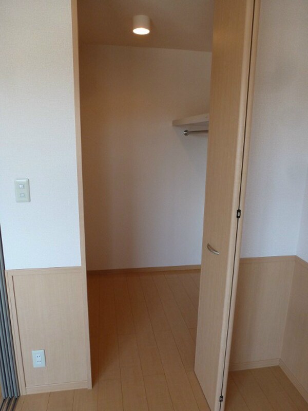 収納(写真は205号室です。)