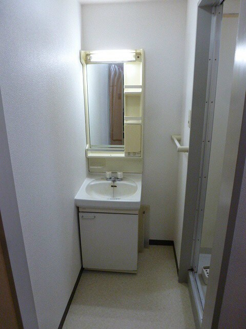 物件内観写真21　(写真は105号室です。)