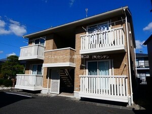 プライムコートＢ棟外観写真