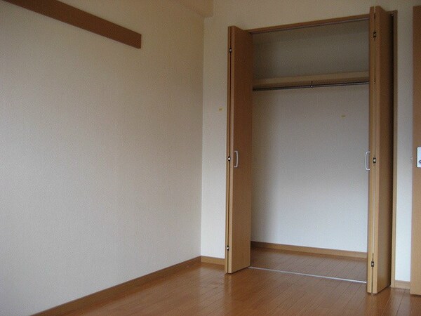 ベッドルーム