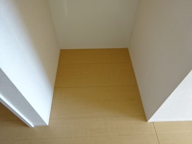 物件内観写真18　(冷蔵庫設置スペース)