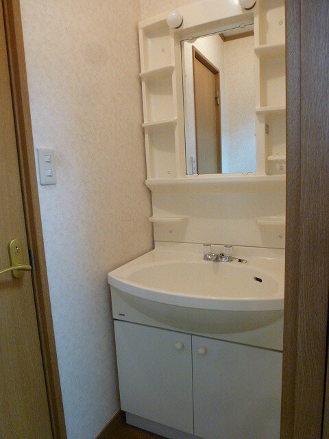 物件内観写真3　(※写真は205号室のお部屋です。)