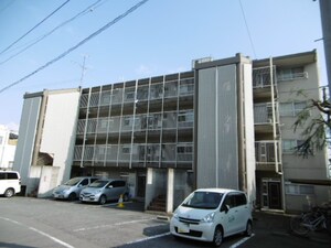 岡田ハイム外観写真