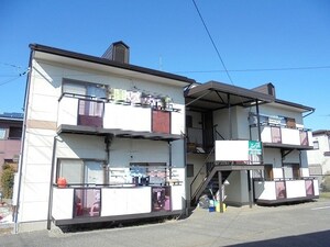 ロイヤルハイツＡ棟外観写真