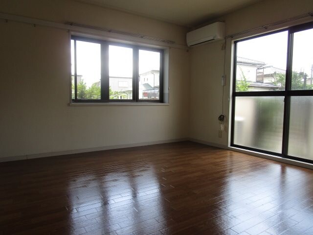 物件内観写真24　(洋室7.5帖)