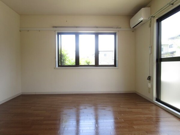 ベッドルーム(洋室7.5帖)