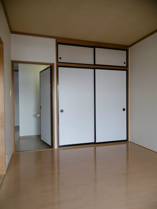ベッドルーム(洋室2階のお部屋です)