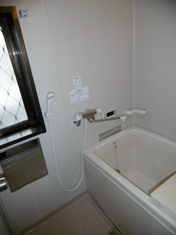 風呂画像(2階のお部屋です)