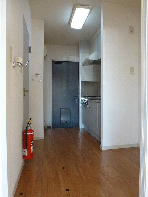 物件内観写真26　(写真は101号室です)