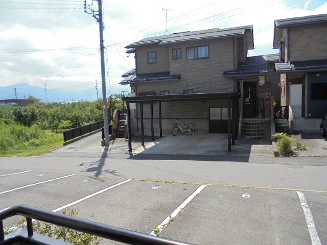 物件内観写真5　(写真は102号室です（参考）)